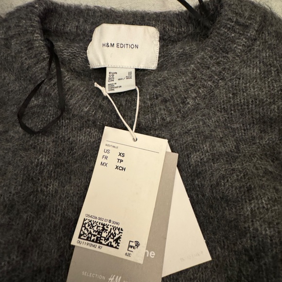 H&M Edition Beaded Detail Dark Grey sweater gone viral — new with tags’ xs - Picture 9 of 9